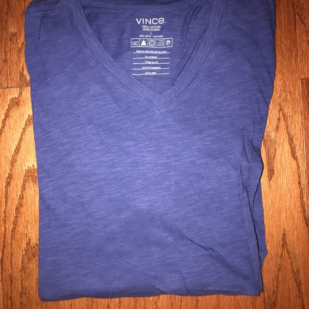 Men’s short sleeve classic V Neck